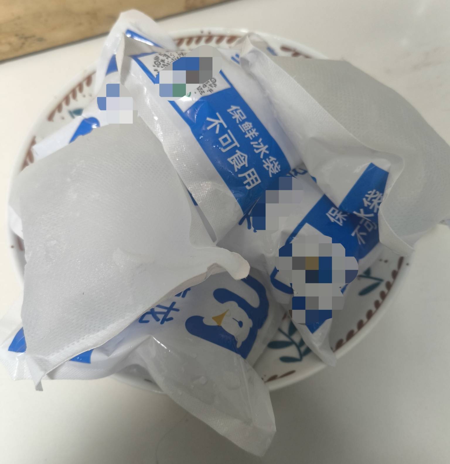 外卖的冰袋和保温袋你都怎么处理？直接扔掉有点可惜